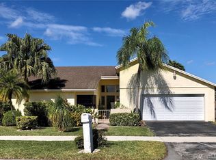 13821 SW 108th St, Miami, FL 33186