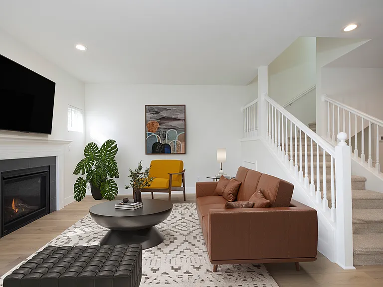 10107 NE 37th Ct — Photo 3