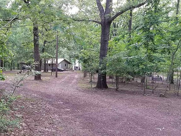 3rd image of 1953 County Road 3108