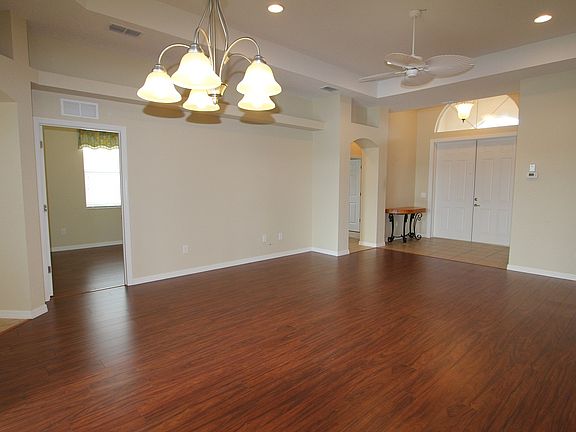 4th image of 5132 Neptune Cir