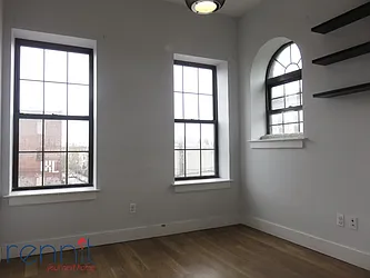 Rented by Rennit Inc.