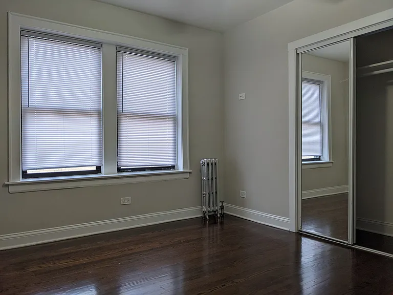 4350-58 N. Cicero Ave/4801-13 W. Montrose Ave — Photo 15