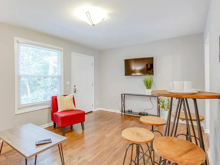 6313 Thunderbird Dr — Photo 8