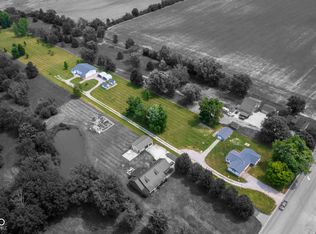 1310 W Smokey Row Rd, Greenwood, IN 46143