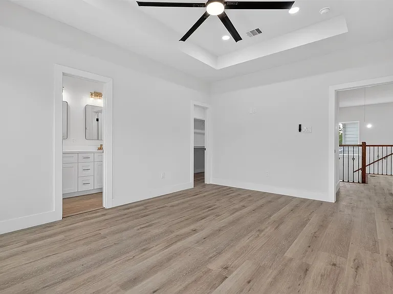 1067 Ferguson Way — Photo 28