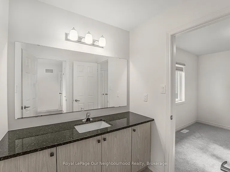 1066 Denton Dr — Photo 32