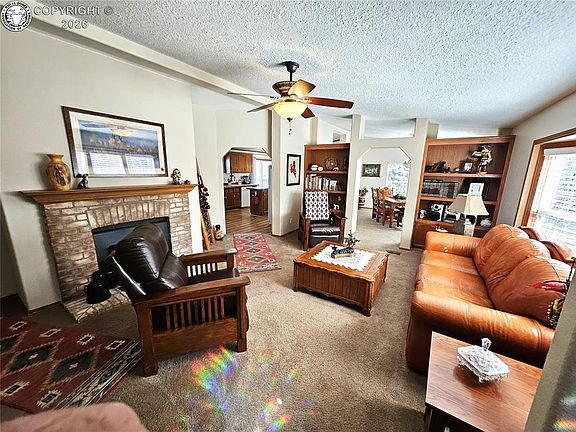 4th image of 1900 Arnold Dr