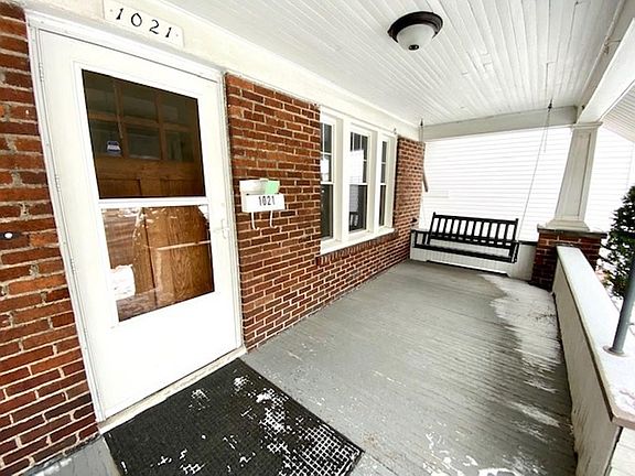 2nd image of 1021 Weschler Ave