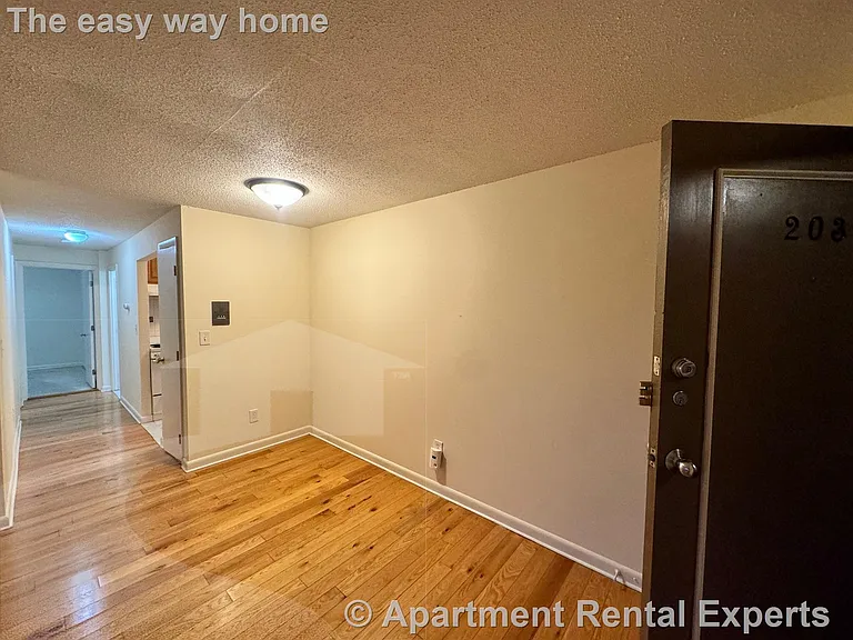 80 Highland Ave #202 — Photo 3