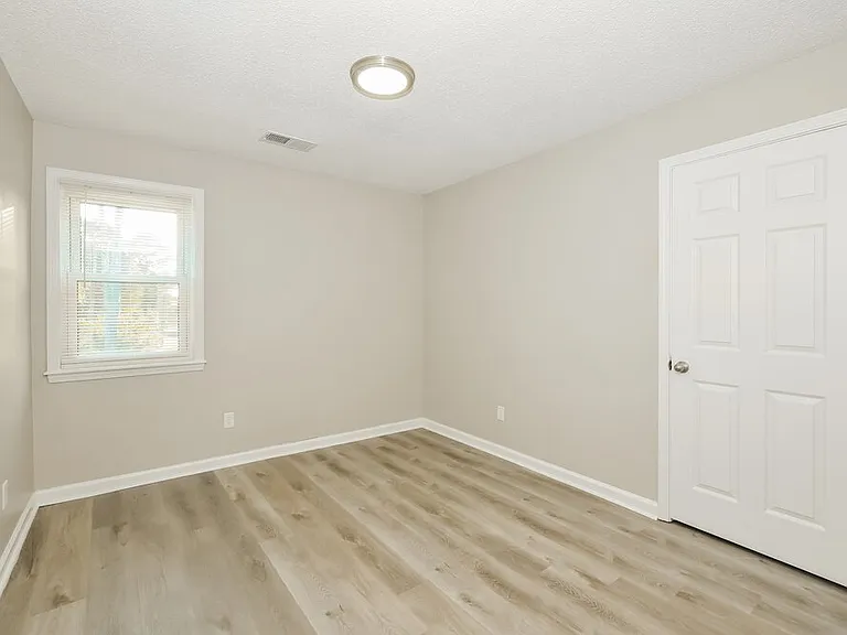 5237 Sea Horse Dr — Photo 14