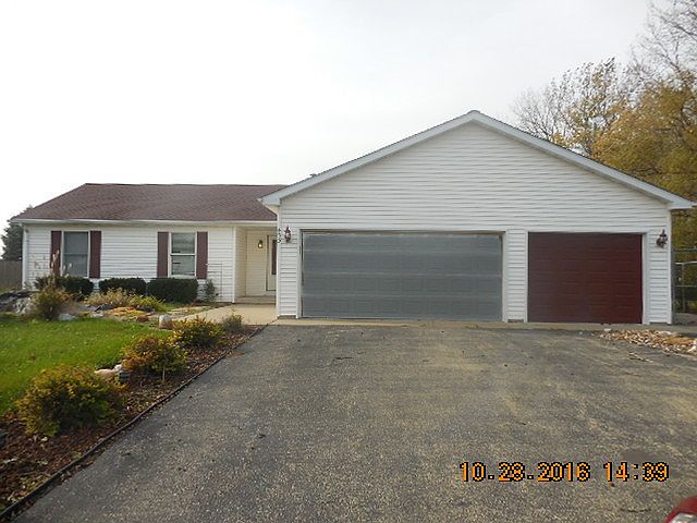 1st image of 453 David Dr