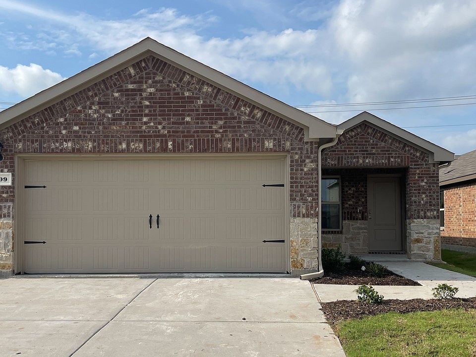 1st image of 909 Shear Dr