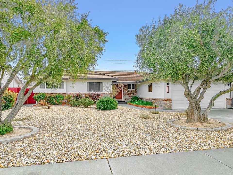 1st image of 1515 Camino Way