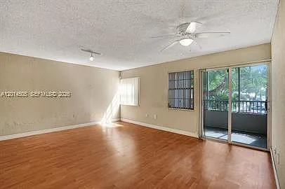 2871 N Oakland Forest Dr #210 — Photo 15