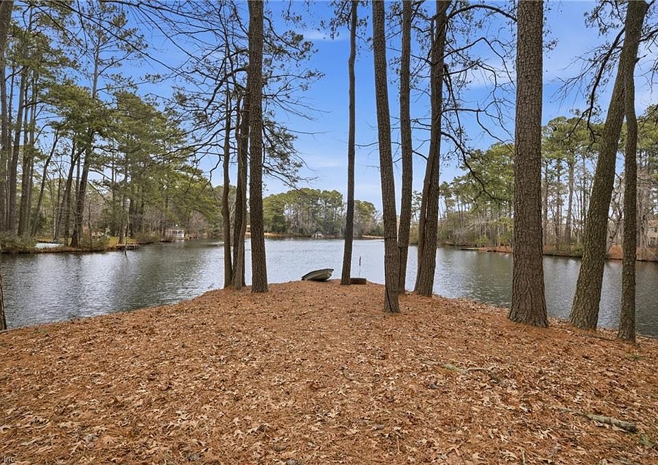 1st image of 2452 Laurel Cove Dr