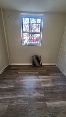 Rented by AYD Realty Inc | media 9