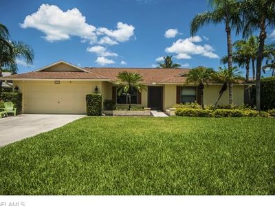 1519 Nottingham Dr, Naples, FL, 34109