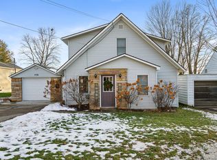 436 Myrtle St, Petoskey, MI 49770