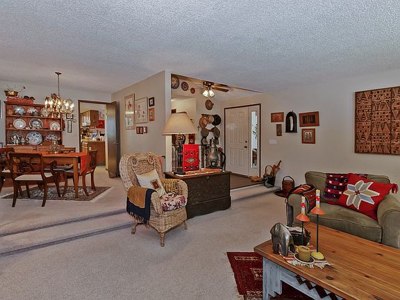 Entry Foyer