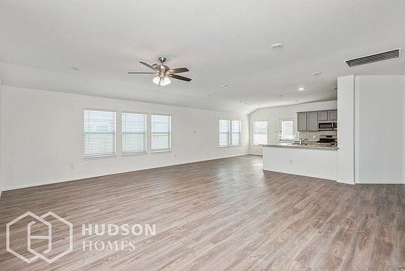 2nd image of 219 Temple Memorial Dr