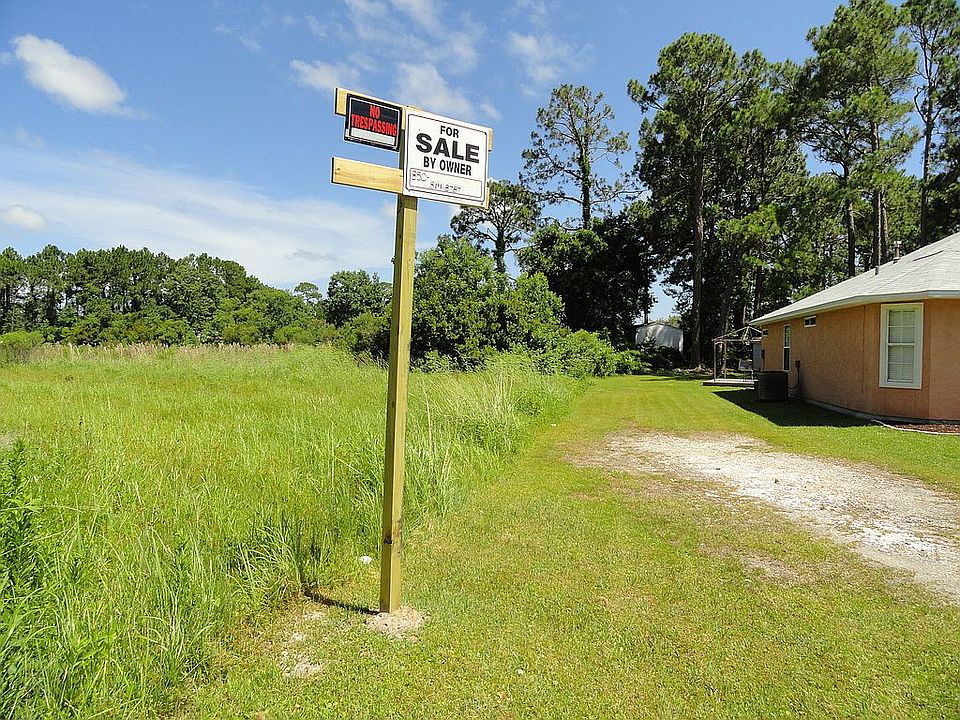 1st image of Emerald Lake Dr