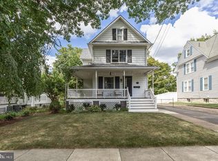 317 W Graisbury Ave, Audubon, NJ 08106