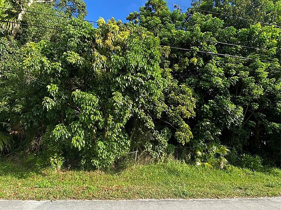 3rd image of 11851 NW 27th Street