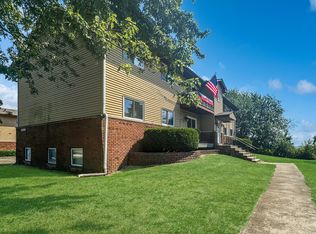 1686 Crestwood Dr UNIT 1, Lowell, IN 46356