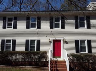4301 Burgess House Ln, North Chesterfield, VA 23236