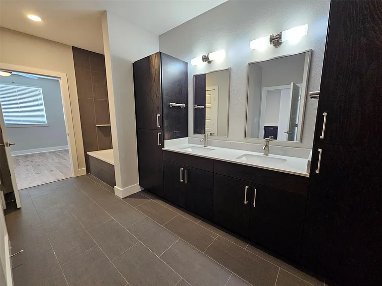 3114 S Congress Ave #302 — Photo 25