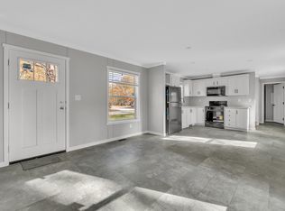 40 Oakwood Street, Lyman, ME 04002