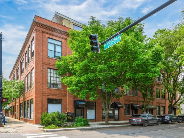 2401 W Ohio St Unit 24, Chicago, IL 60612