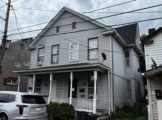 535 1/2 N Queen St, Martinsburg, WV 25404