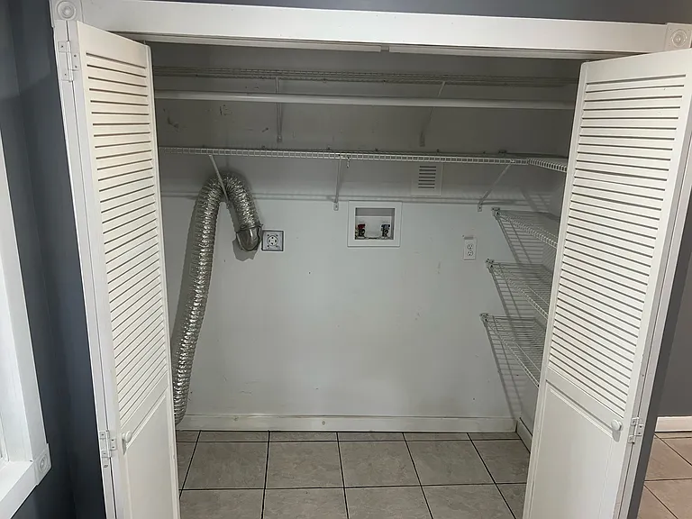 Laundry in unit