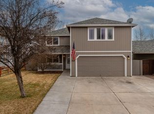 3168 SW Metolius Pl, Redmond, OR 97756
