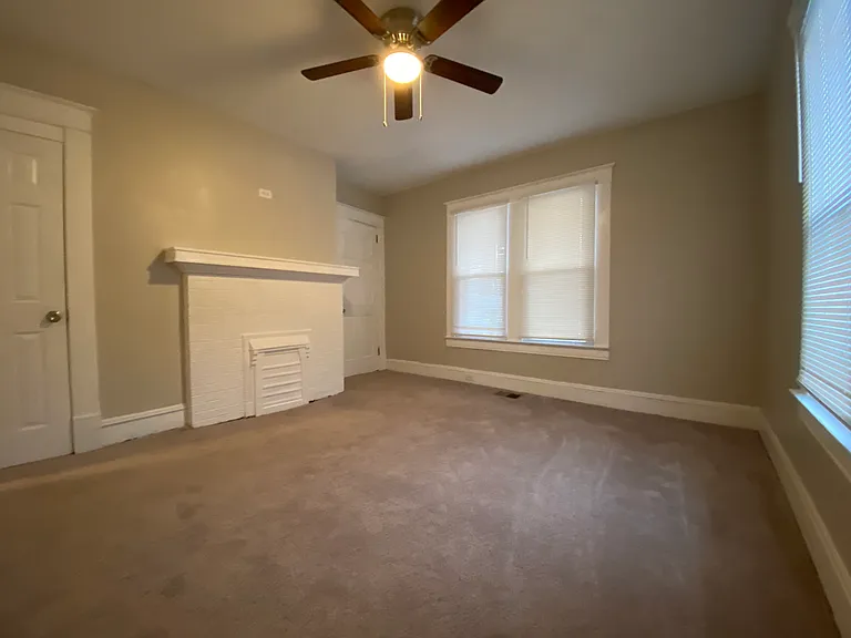 1825 Williams Ave — Photo 3
