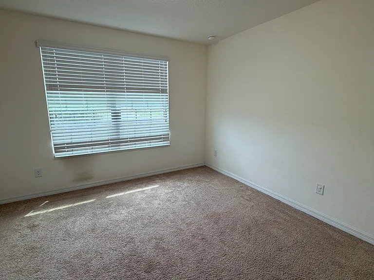 475 Merry Brook Cir — Photo 17