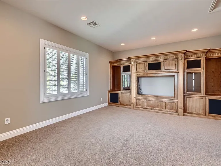 22 Bloomfield Hills Dr — Photo 21