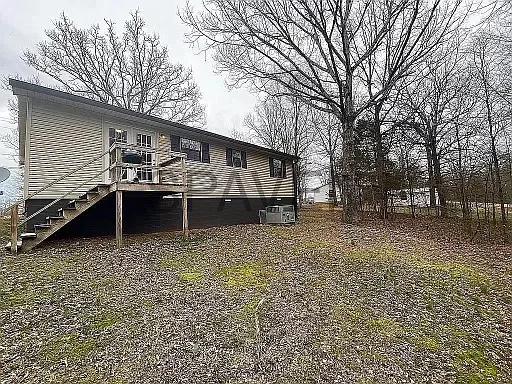 285 Branch Rd — Photo 15