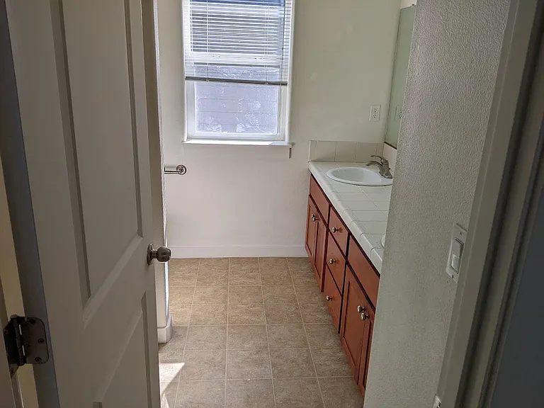10785 SW 135th Ave — Photo 10