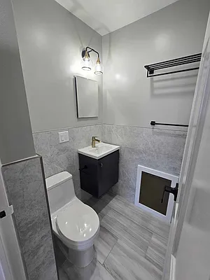 Rented by Aida Home Realty | media 42