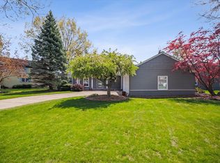 35795 Hatherly Pl, Sterling Heights, MI 48310