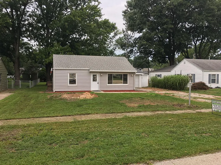 3409 S 3rd St — Photo 1