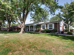 5401 Antoinette Ave, Quincy, IL 62305