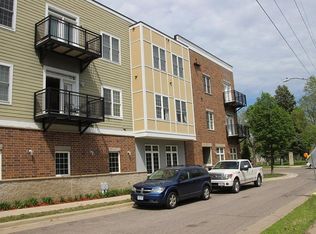 2850 Cedar Ave #209, Minneapolis, MN 55407