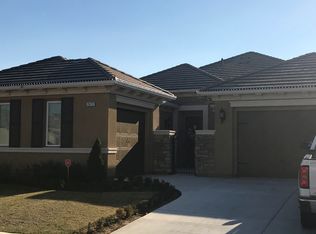 2672 Everglade Ave, Clovis, CA