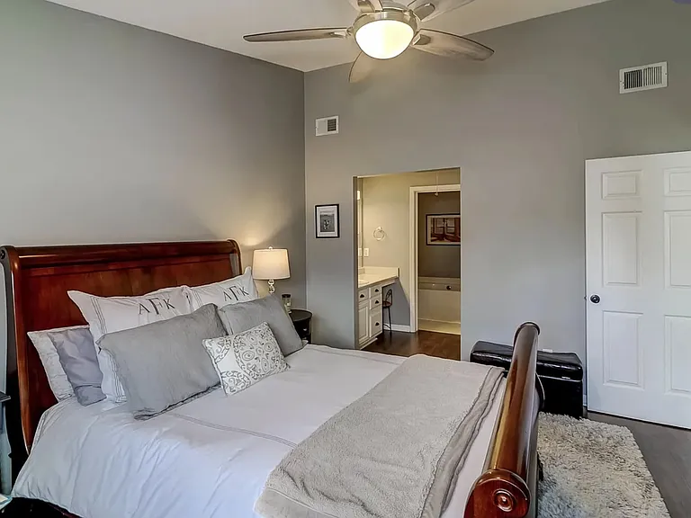 1691 Dexter Ln — Photo 12