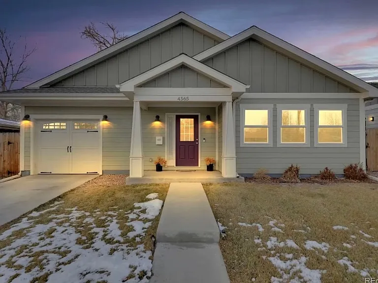 4565 W Custer Pl — Photo 1