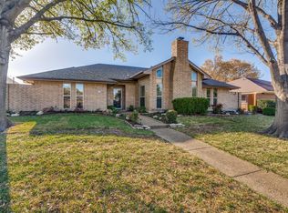 409 Shadow Bend Dr, Richardson, TX 75081