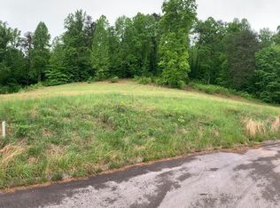 Briar Ridge Ln, Strawberry Plains, TN 37871